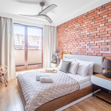 Flatbook - City Center Spa Apartments Motlawa Gdansk Dış mekan fotoğraf