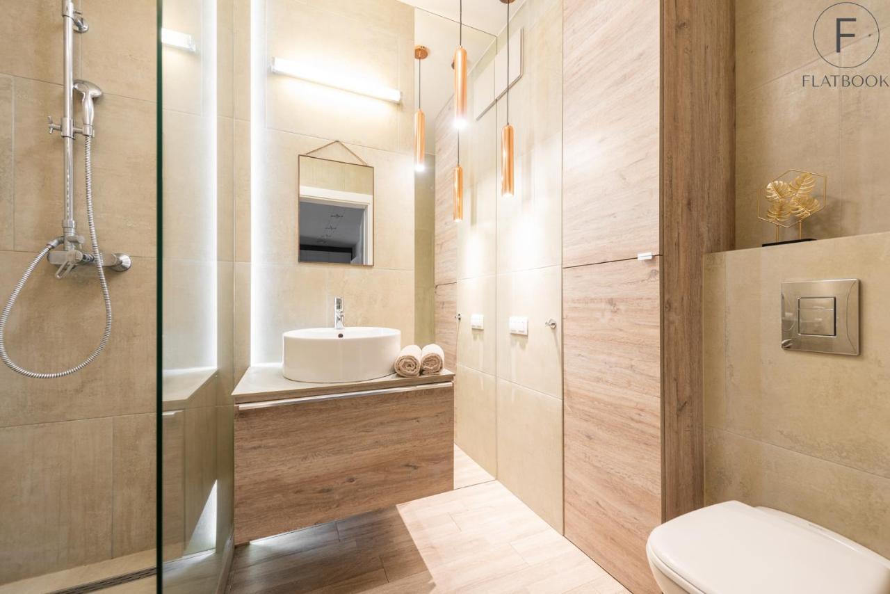 Flatbook - City Center Spa Apartments Motlawa Gdansk Dış mekan fotoğraf