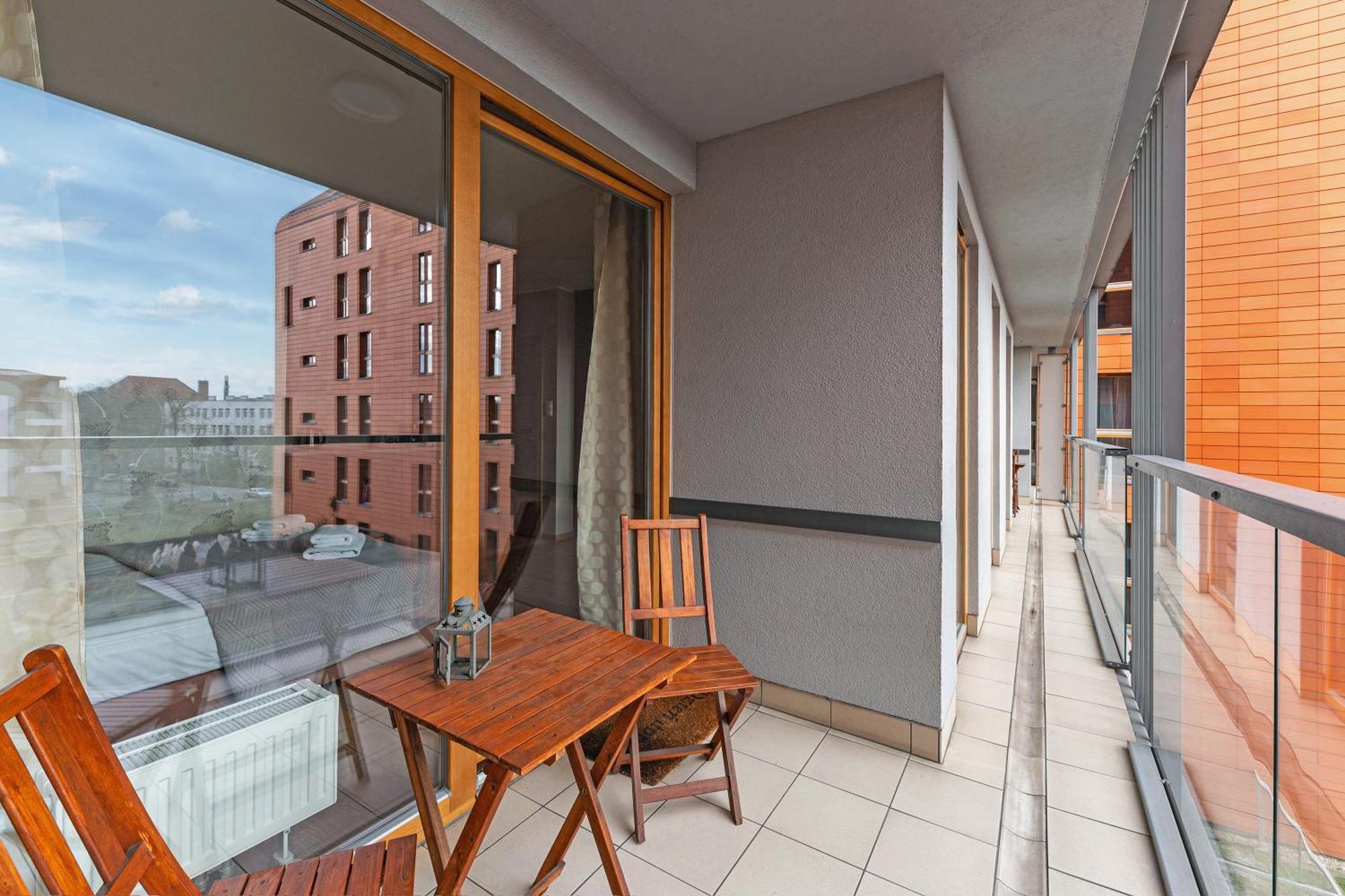 Flatbook - City Center Spa Apartments Motlawa Gdansk Dış mekan fotoğraf