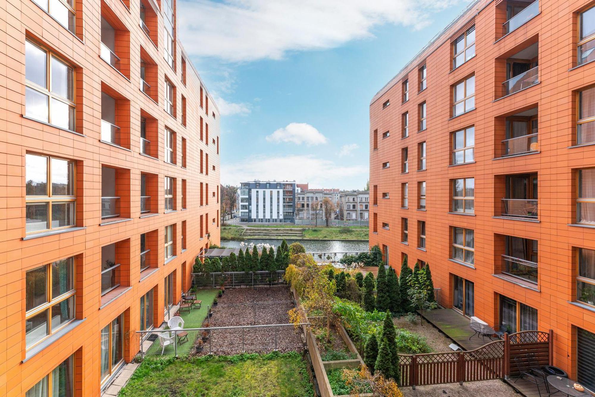 Flatbook - City Center Spa Apartments Motlawa Gdansk Dış mekan fotoğraf